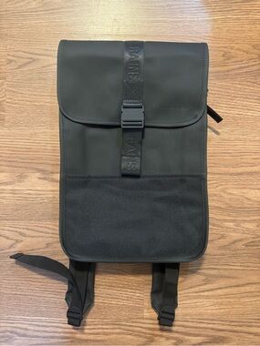 Rains Black Backpack - Sleek Waterproof Design READ DESCRIPTION